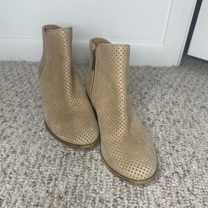 Lucky Brand Breona 3 Bootie In Wheat Bali Laser Cut Ankle Bootie Boot